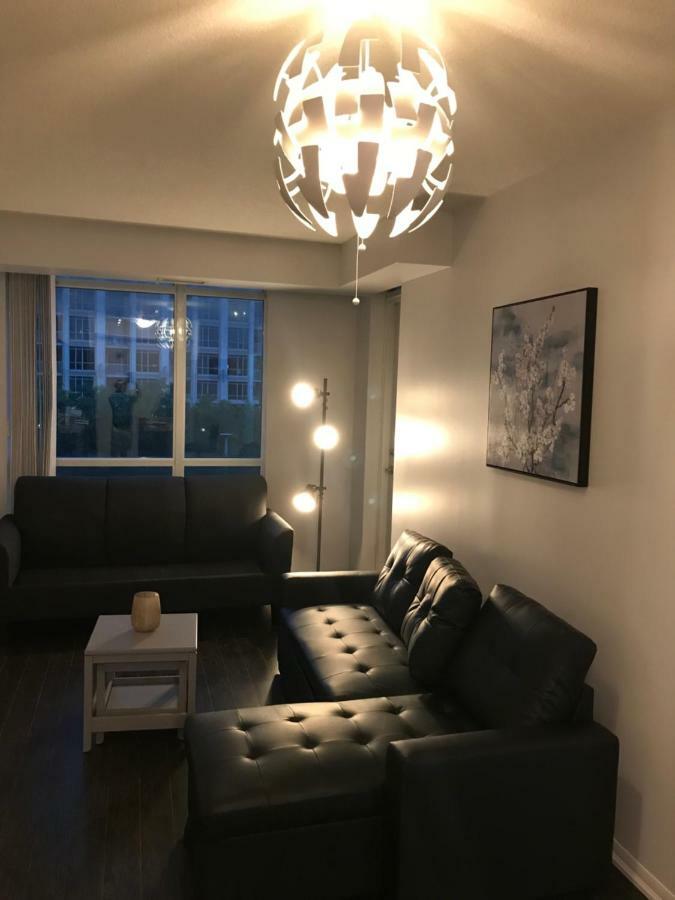 Executive 1 Bedroom Condo Sleeps 2 Toronto Exterior foto